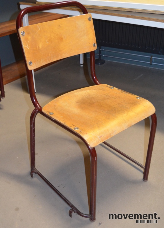 Solgt!Solid skolestol / stablestol i - 1 / 3