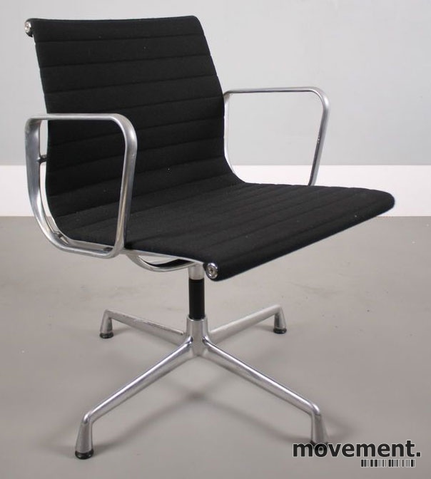 Solgt!Charles & Ray Eames EA108