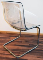 IKEA Tobias konferansestol i transparent plast / krom, pent brukt