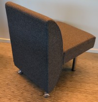 Sittebenk / sofa for kantine e.l i mørk grå ullfilt fra ForaForm, 1-seter, bredde 60cm, pent brukt