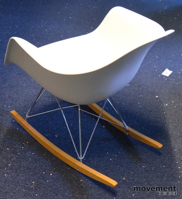 Solgt!Vitra RAR rocking chair i hvitt, - 3 / 4