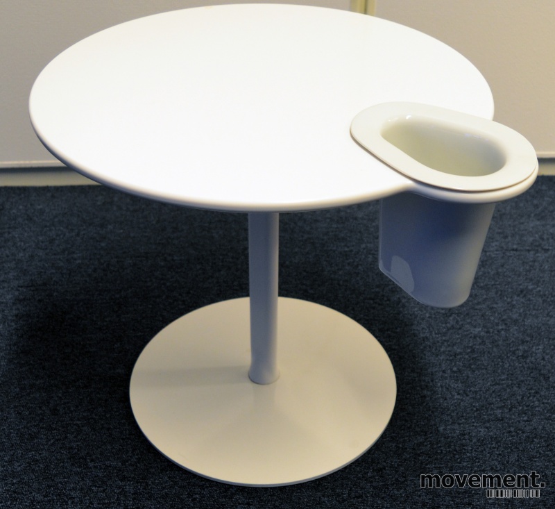 Loungebord / sofabord i hvit corian - 2 / 4