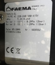 Faema E92 Elite espressomaskin i turkis/grønn farge, 3gruppers, 3fas 400V, pent brukt 2006-modell