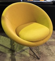 Loungestol i gult stoff / krom, Paris fra Altistore, pent brukt