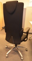 Savo Augustus kontorstol m/høy rygg ,nakkepute og armlene, nytrukket i sort, pent brukt