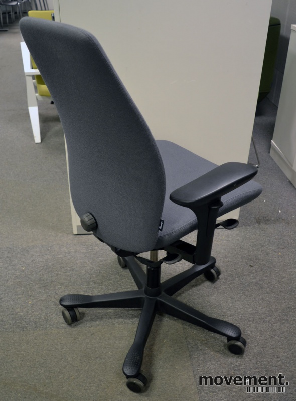 Solgt!Kontorstol: Kinnarps 5000-serie i - 2 / 3
