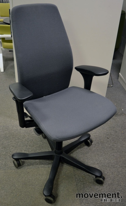 Solgt!Kontorstol: Kinnarps 5000-serie i - 1 / 3