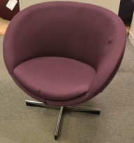 ForaForm Planet Loungestol i lyst grøntstoff krom, design ForaForm Planet Loungestol i lyst grøntstoff krom, design