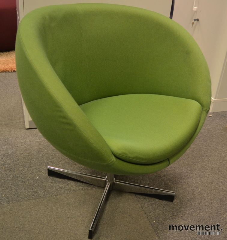 ForaForm Planet Loungestol i mørkt grøntstoff krom, design ForaForm Planet Loungestol i lyst grøntstoff krom, design