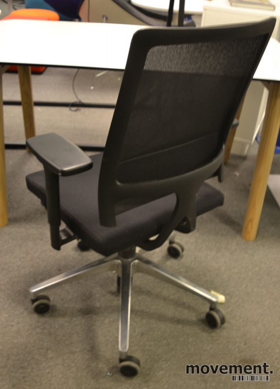 Solgt!Kontorstol i sort mesh / grått fra - 2 / 3