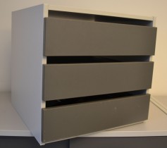 Liten skuffseksjon for plassering i skap eller på skrivebord fra Aarsland, 3skuffer, 40x39x37,4cm, pent brukt