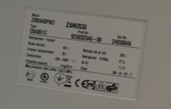 Zanussi ZRB940PW2 kjøleskap/kombiskap med fryser nede  i hvitt, 200cmhøyde, pent brukt