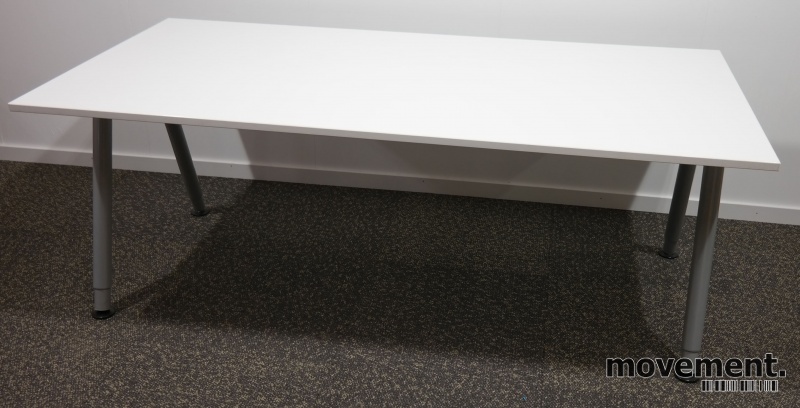 Solgt!IKEA Galant skrivebord i hvitt, - 1 / 3