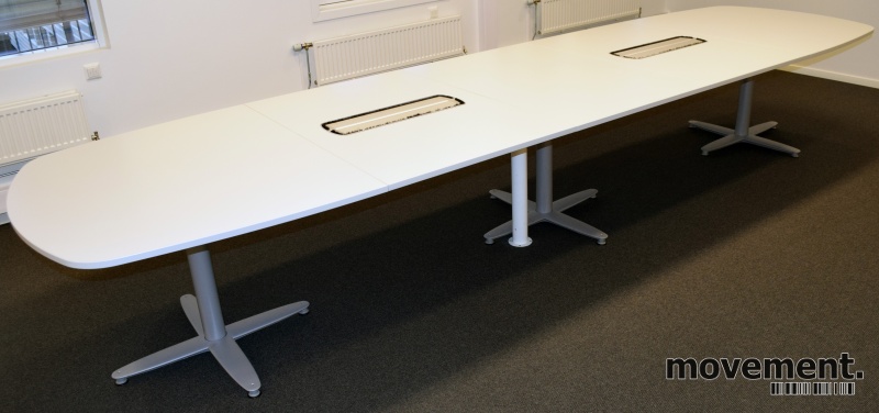 Solgt!Kinnarps T-serie konferansebord / - 1 / 6