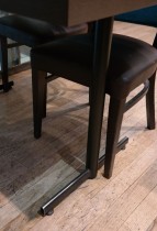Kafebord med bordplate i brunt / understell i sortlakkert metall, 120x70cm bordplate, 75cm høyde, pent brukt