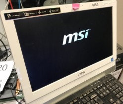 MSI Alt-i-ett PC i hvitt med innebygget skjerm: Adora 20, Intel J1900 / 4GB / 500GB, Win10, pent brukt