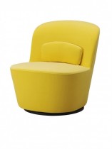 Loungestol i gul velour fra IKEAs Stockholm-serie med sving, pent brukt