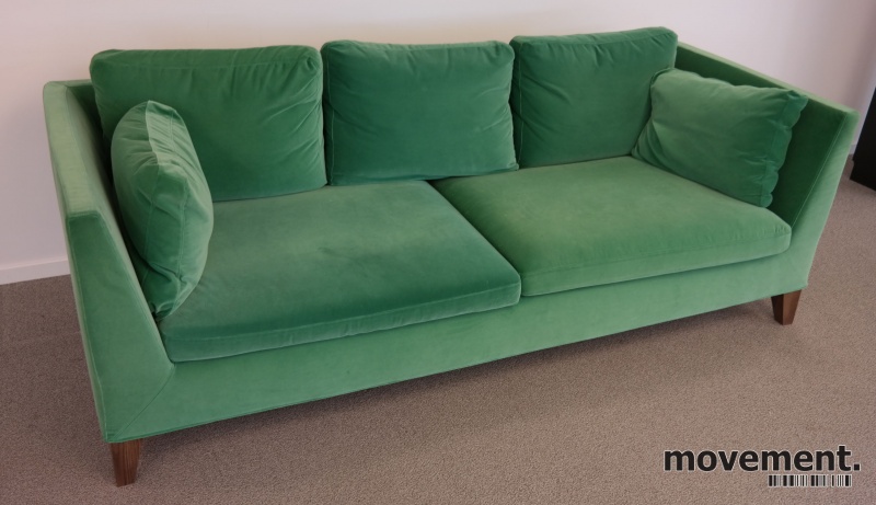 Solgt!3-seter sofa i grønn velour fra - 3 / 4
