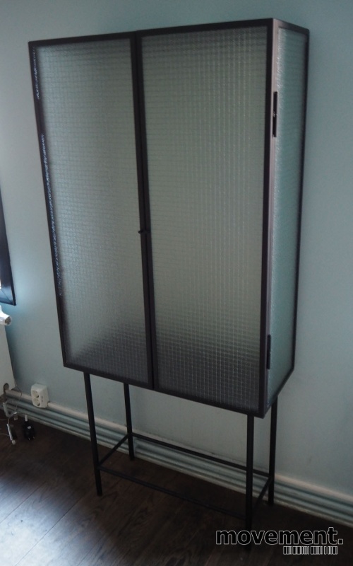 Solgt!Lekkert glasskap / vitrineskap fra - 2 / 3
