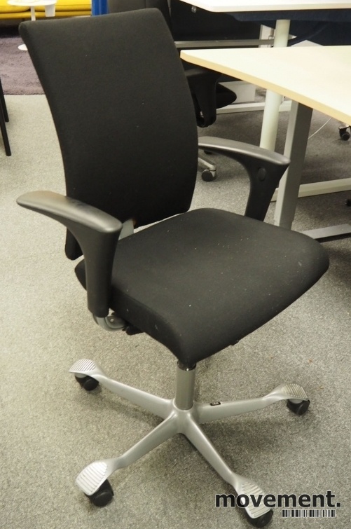 Solgt!Kontorstol: Håg H04 4400 i sort - 1 / 2