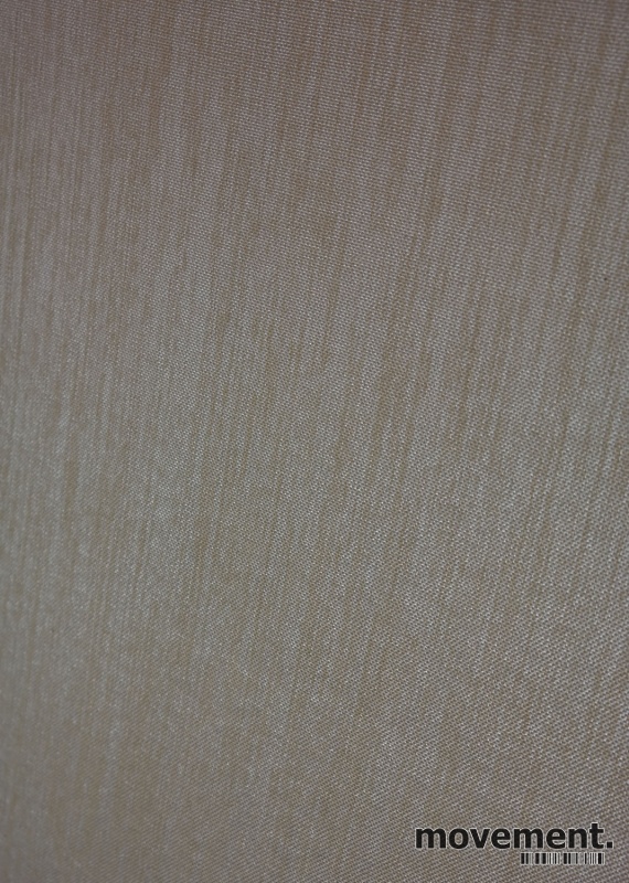 Solgt!Bordskillevegg i lyst beige stoff - 5 / 5