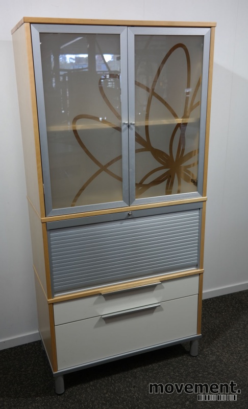 Solgt!Skap med vitrinedører / sjalusidør - 1 / 3