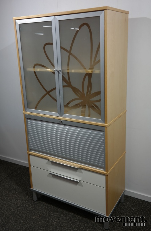 Solgt!Skap med vitrinedører / sjalusidør - 2 / 3