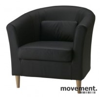 Loungestol i sort skinn, modell Arildfra Ikea, 1seter, 94cm Loungestol i sort skinn, modell Arildfra Ikea, 1seter, 94cm
