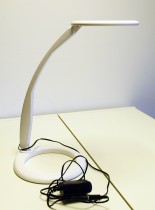 Luxo 360 LED i hvitt, LED-belysning til skrivebordet, design: Stephan Copeland, pent brukt