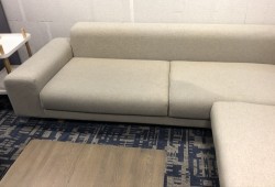 LK Hjelle Design-sofa, hjørne 260x320cm, modell MAN, Design: Norway Says, Grå ull, noe flekker i stoff