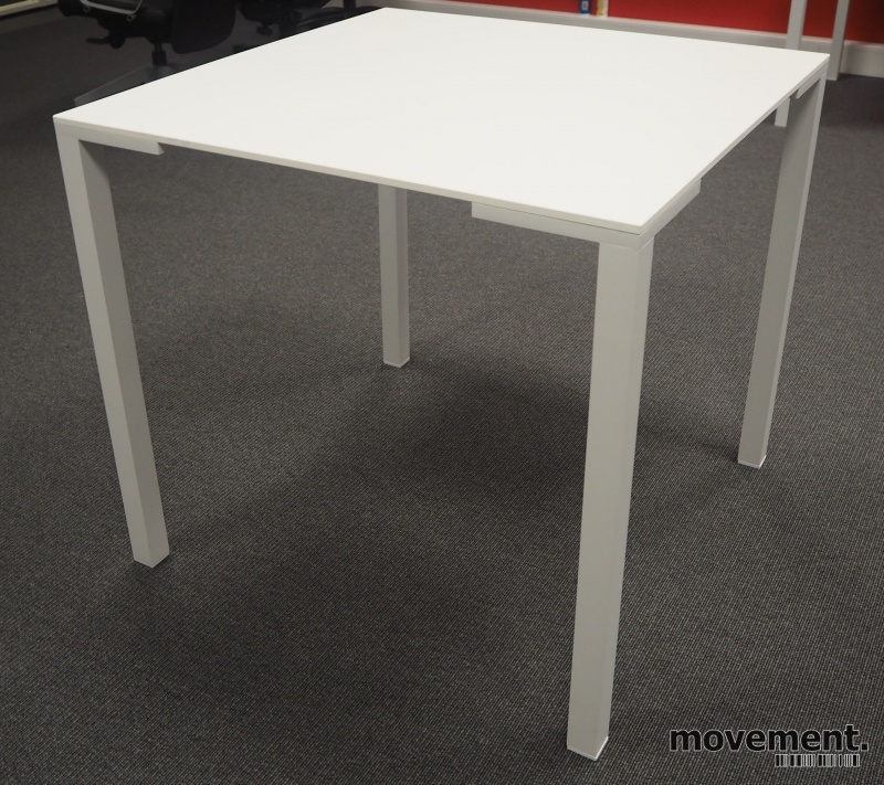 Solgt!Kafebord / lite møtebord i hvitt - 3 / 3