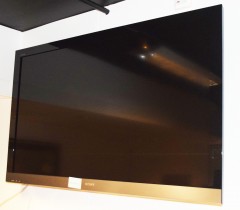 Flatskjerms-TV: Sony Bravia 55toms LCD KDL-55EX500 Full HD, pent brukt, med veggfeste