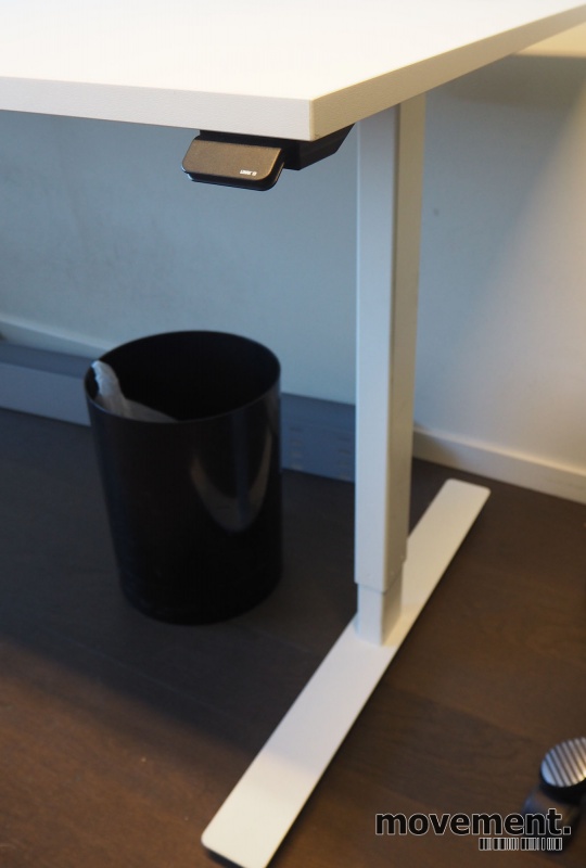 Solgt!Skrivebord med elektrisk hevsenk i - 4 / 4