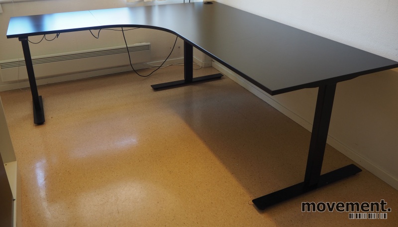 Solgt!Hjørneløsning / skrivebord med - 1 / 3