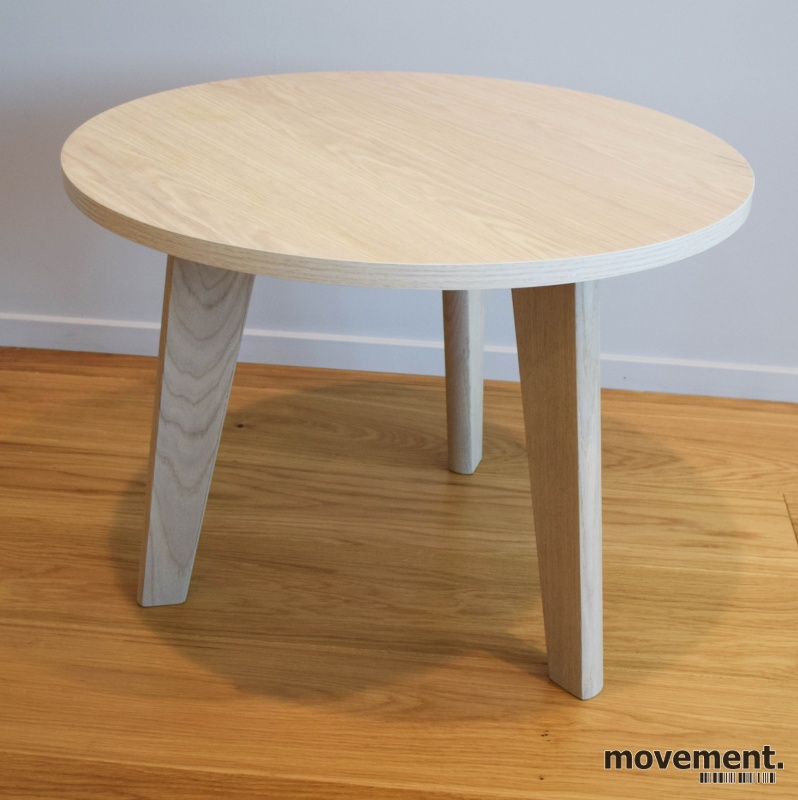 Solgt!Lavt loungebord / kaffebord, eik - 1 / 3