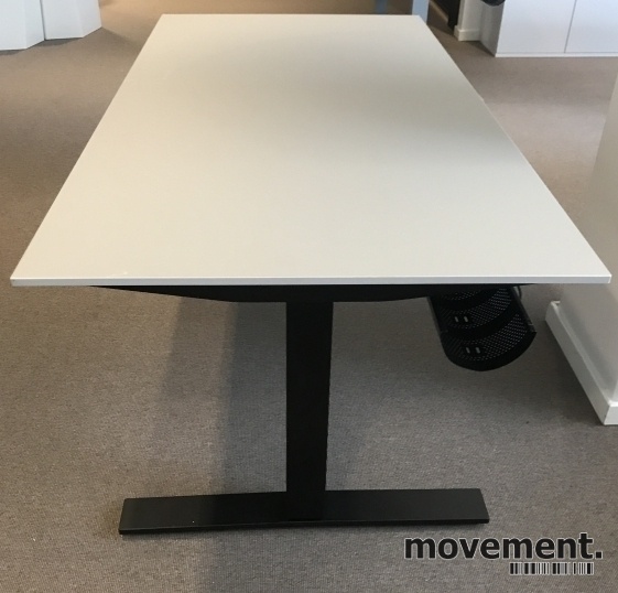 Solgt!Skrivebord med elektrisk hevsenk - 3 / 3