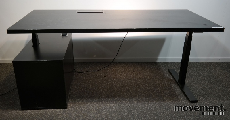 Solgt!Skrivebord med elektrisk hevsenk - 1 / 6