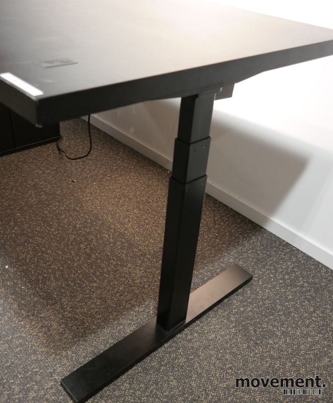 Solgt!Skrivebord med elektrisk hevsenk - 2 / 6