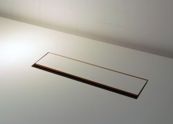 Skrivebord med elektrisk hevsenk i hvitt / grått fra EFG, 200x120cm, venstreløsning, pent brukt