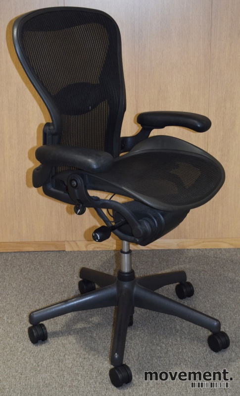 Solgt!Kontorstol: Herman Miller Aeron i - 1 / 2
