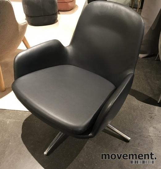 Loungestol lenestol i sort skinn polet alumunium svingfot Best pris på Normann Copenhagen Era Stol Med Armlener (høy