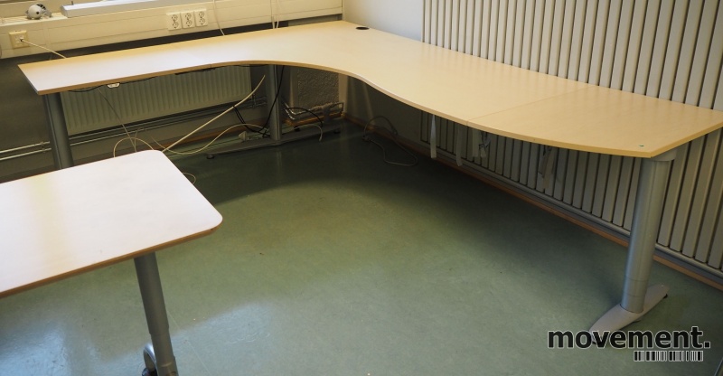 Solgt!Kinnarps elektrisk hevsenk - 2 / 3