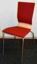 Konferansestol fra EFG i bjerk / rødt stoff / grå ben, modell GRAF, pent brukt