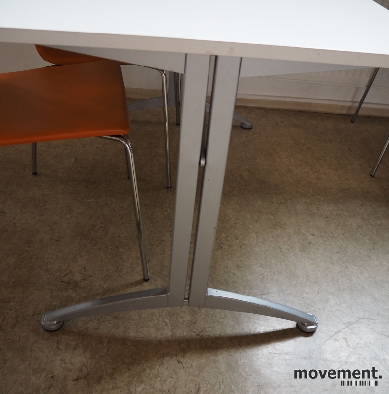 Solgt!Kinnarps skrivebord / kantinebord i - 3 / 3
