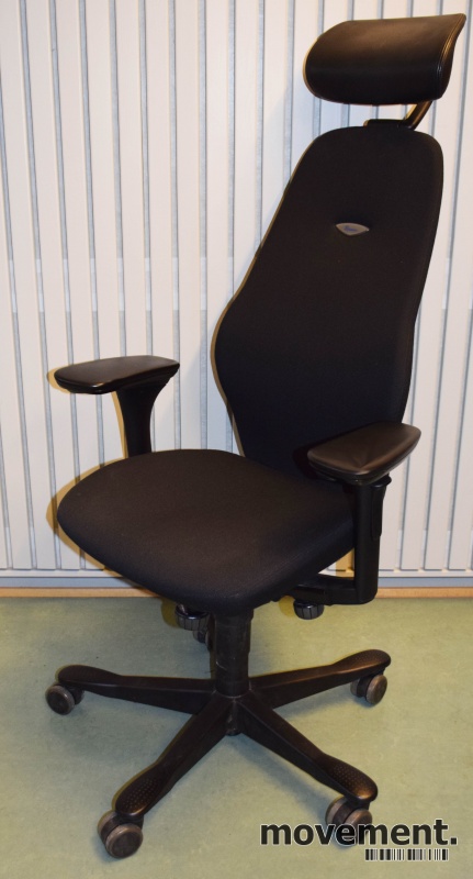 Solgt!Kontorstol: Kinnarps Plus 8 i sort - 2 / 2