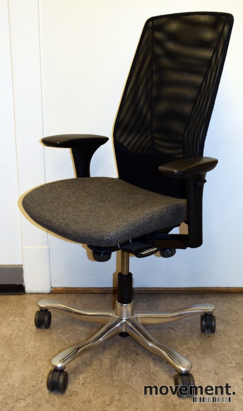 Solgt!Kontorstol: Kinnarps 5000-serie, - 1 / 2