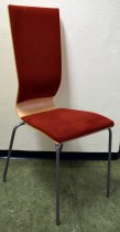 Konferansestol fra EFG i bjerk, rygg/sete i rødt Comfort stoff, grå ben, høy rygg. modell GRAF, pent brukt
