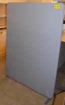 Skillevegg for kontor, trukket i lysegrått stoff  120cm bredde, 171cm høyde, Softline, pent brukt