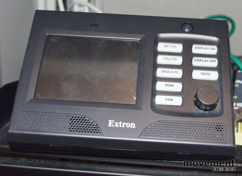 Extron TouchLink Control Panel TLP 350mvenhet i SMB303 kabinett, pent brukt