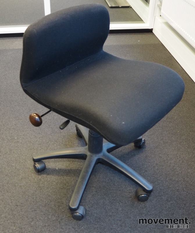 Bioscan Tilt Dorsal ergonomiskkontorstol i sort ullstoff HÅG Capisco 8106 HÅG as bioscan